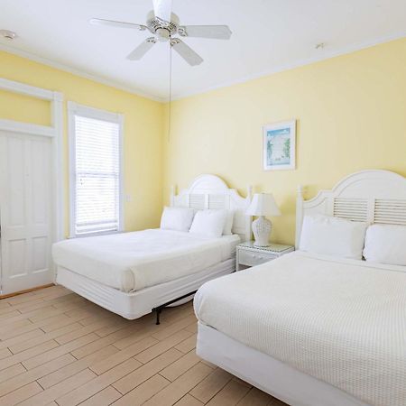 Deluxe Queen At The Curry Mansion - Parking & Heated Pool! Key West Exteriör bild