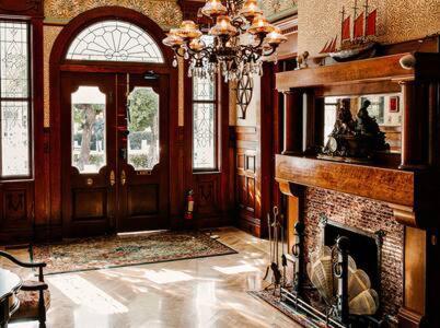 Deluxe Queen At The Curry Mansion - Parking & Heated Pool! Key West Exteriör bild