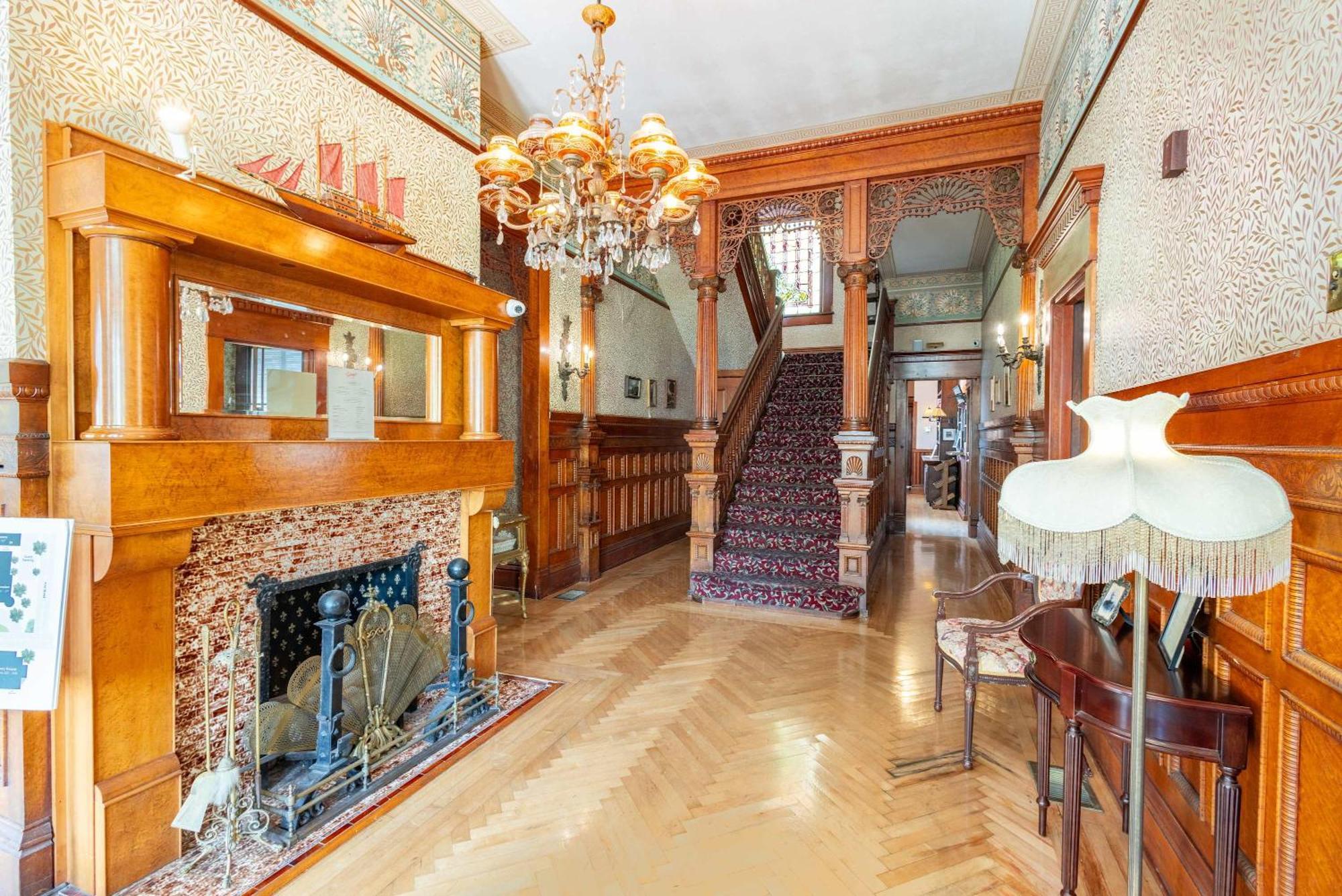 Deluxe Queen At The Curry Mansion - Parking & Heated Pool! Key West Exteriör bild